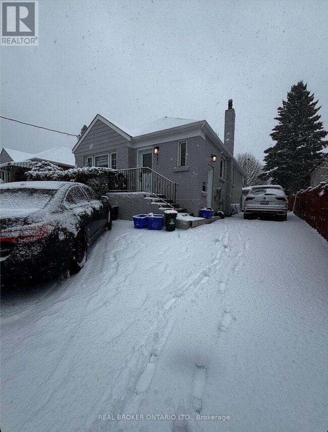 Photo - 147 Lasalle Ave