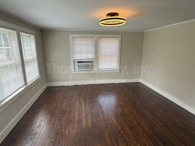 Photo - 1100 Chapel St