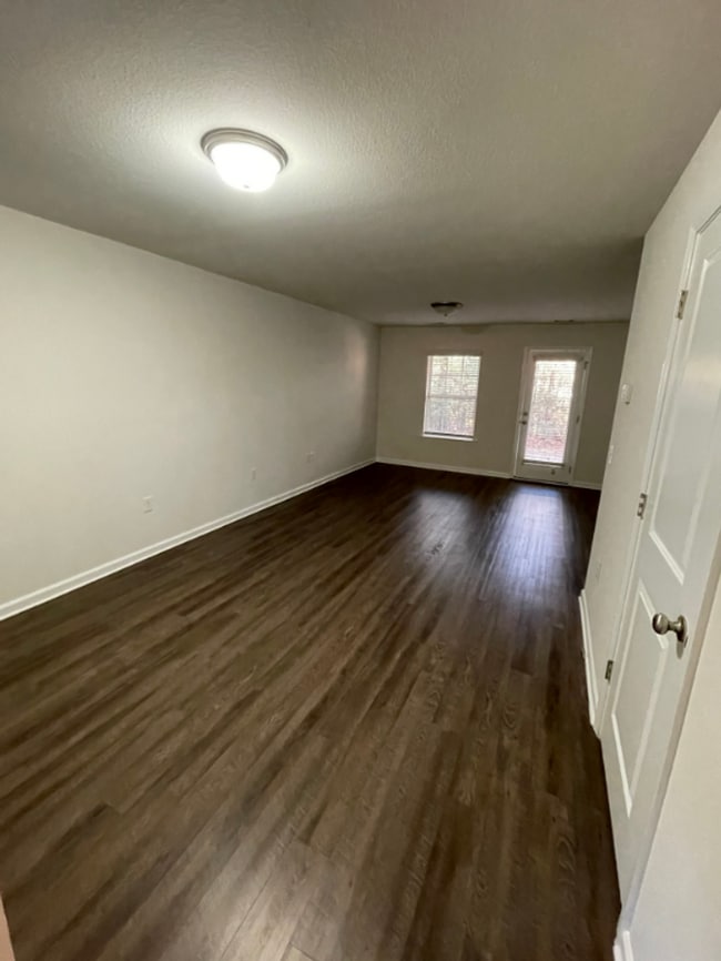 Photo - Spacious 3BR Townhome with Main-Level Primary Suite