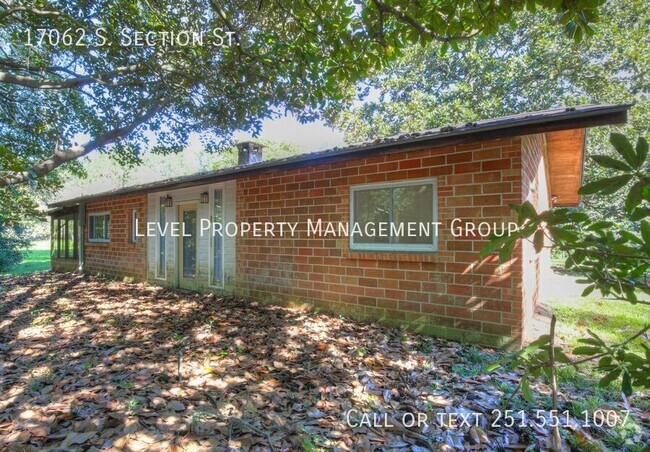 Building Photo - 2 BD/ 2 BTH in Fairhope Rental