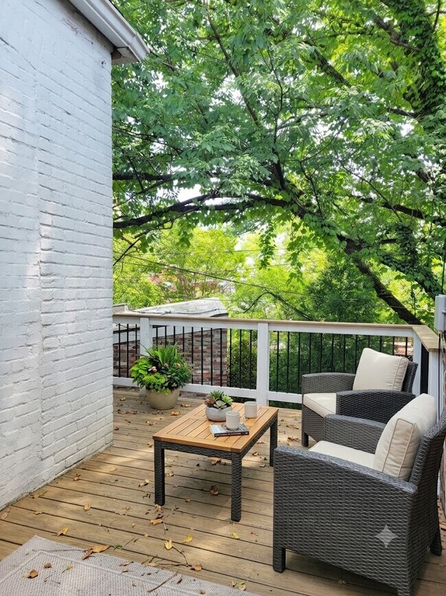 Photo - 3142 O St NW