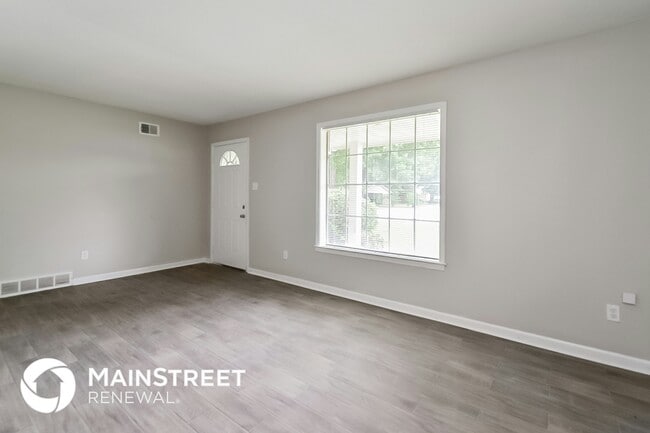 Photo - 3571 Castleman St