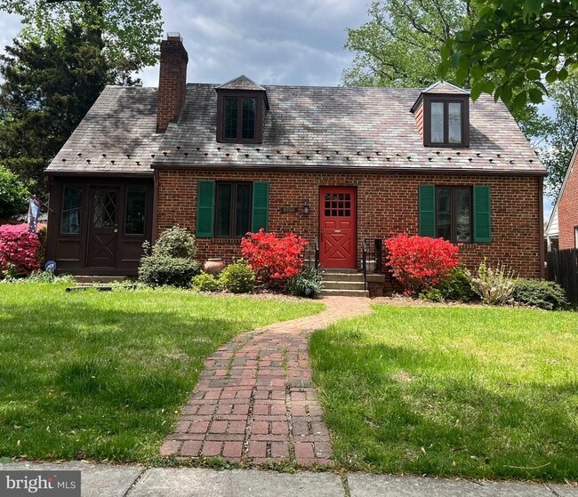 Building Photo - 8904 Grant St