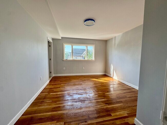 Photo - 201 Belmont St Unit B