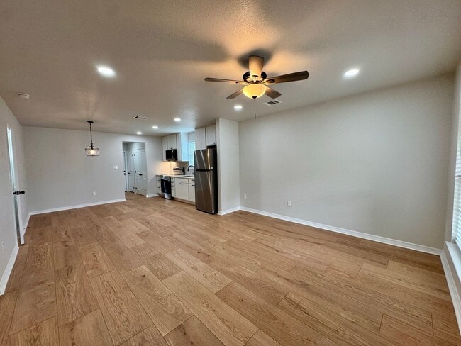 Photo - 806 S 23rd St