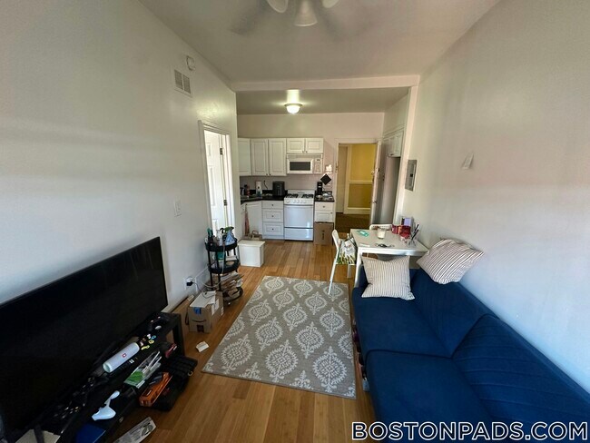 Photo - 64 Hemenway St Unidad 26