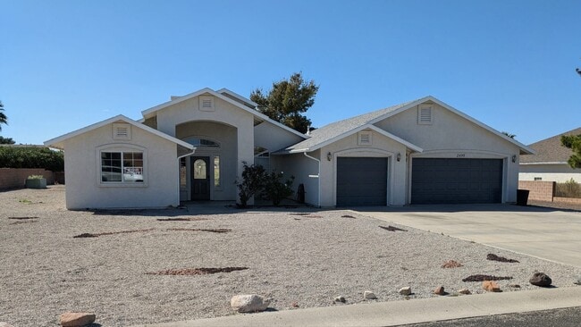 Photo - 2695 Broken Arrow St