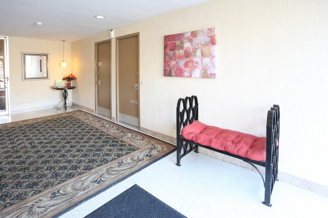 Lobby entry - West Pine Terrace