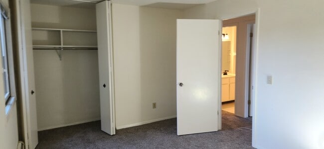 Photo - 5586 Guilford Rd Unit 2