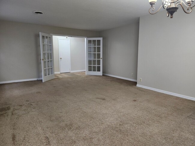 Photo - 1810 W 3rd Ct