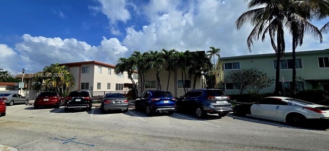 Photo - 615 82nd St Unit 1