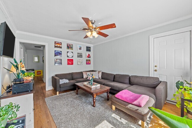 Photo - 1309 Willow St