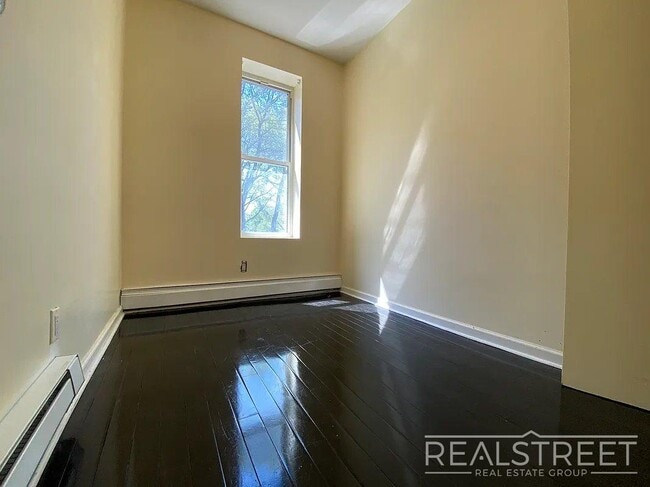 Photo - Kingston Avenue Unit 2