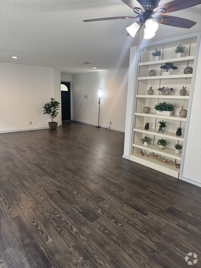 Building Photo - 4911 Silent Lk Rental
