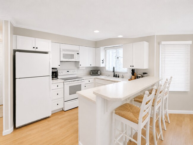 Photo - 9766 S Harbour Pointe Dr Unit Harbour Pointe 29