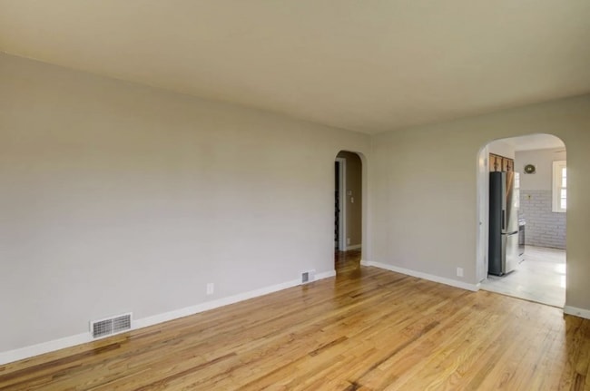 Photo - 2728 Hilda Ave