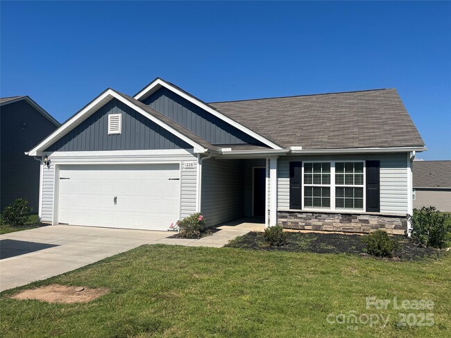 Building Photo - 1228 Phifer Rd Rental