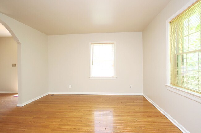 Photo - End-Unit Georgetown Green Townhome