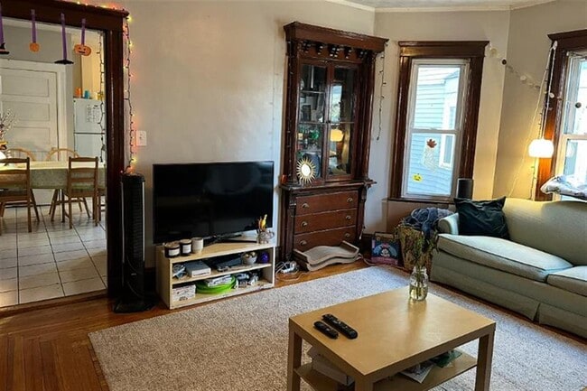 Photo - 183 College Ave Unit 1