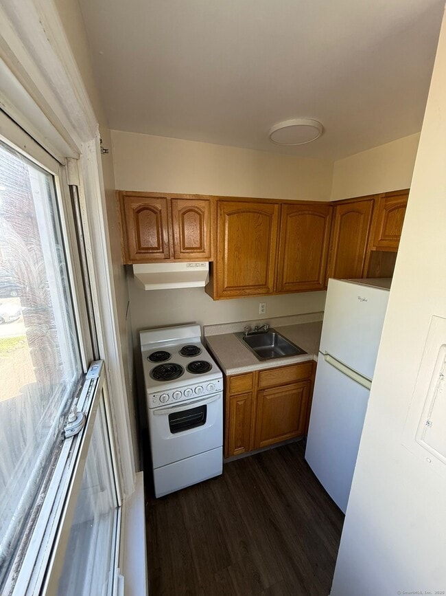 Building Photo - 52 McKinley Ave Unit 5 Rental