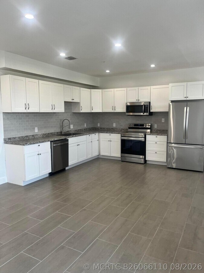 Photo - 2137 Shoma Dr Unit 156