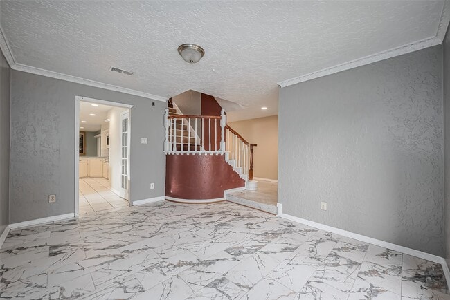 Photo - 4015 Black Locust Dr