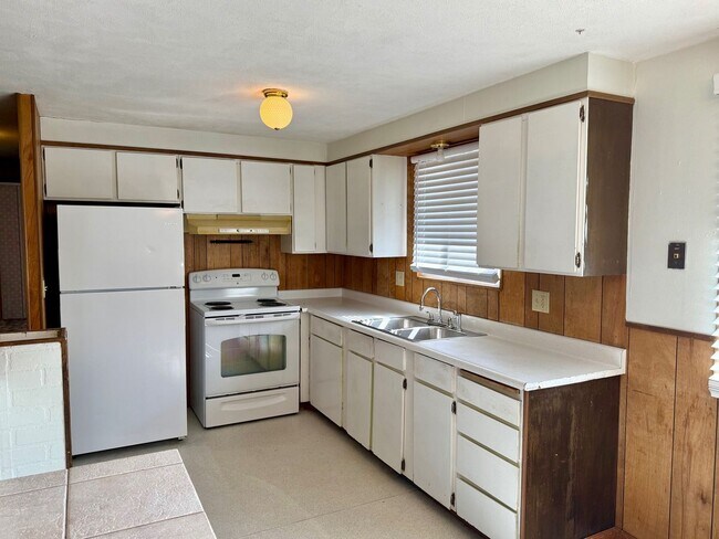 Photo - 3 Bedroom with Storage