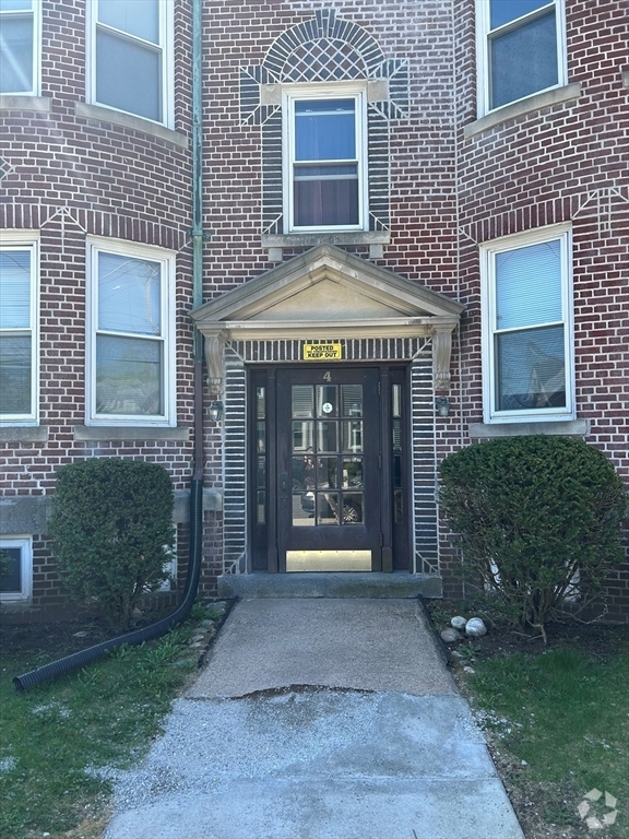Building Photo - 4 Brookline Ave Unit 4 Rental