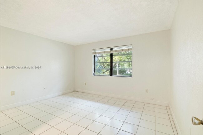 Photo - 6530 Lake Patricia Dr Unit E25