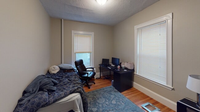 Photo - 23 Rogers Ave Unidad 1B