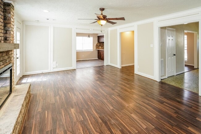 Photo - 24814 Butterwick Dr