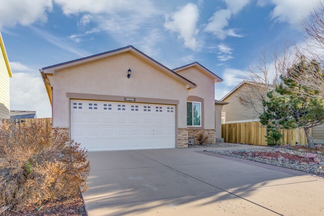 Photo - 8325 Hames Dr House