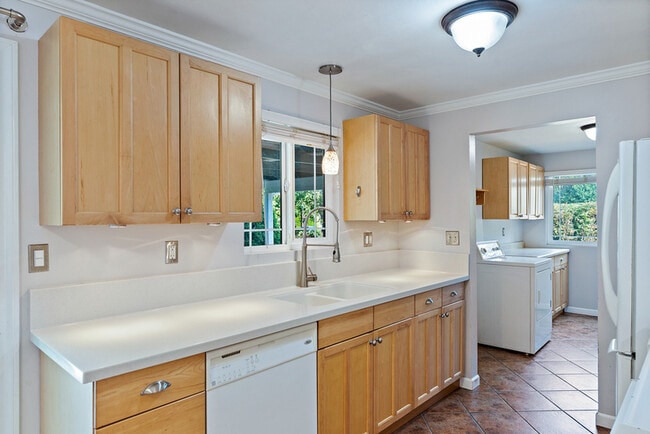 Photo - 4801 45th Ave S