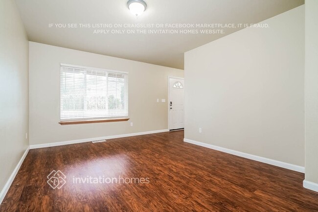 Photo - 20012 87th Ave E