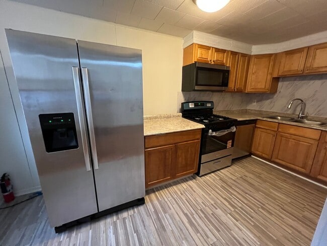 Photo - Beautiful 3-bed Single Family Home - Move-in Ready! (Clifton Heights)