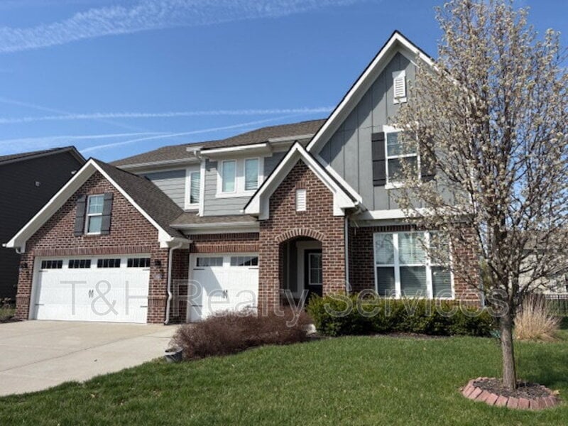 Photo - 3728 Drummore Pl