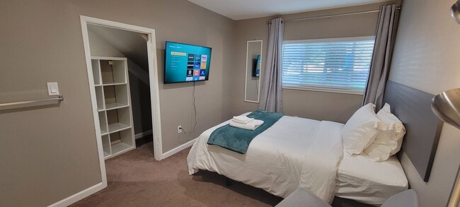 Photo - 1803 N 200th St