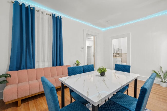 Photo - 21 Lord Ave Unidad ID1373037P