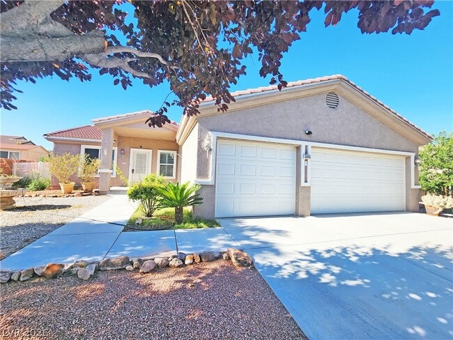 Building Photo - 5945 Badlands Ln