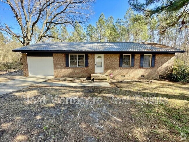 Building Photo - 498 Lake Elizabeth Rd Rental