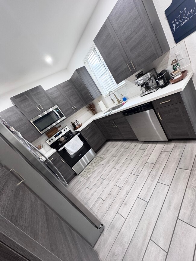 1067 SE 23rd Ter