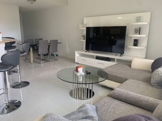 Photo - 13351 Greengate Blvd Condo