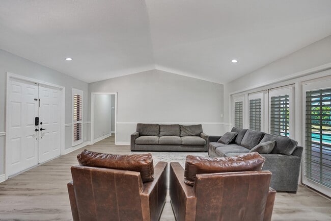 Photo - 2281 NW 36th St