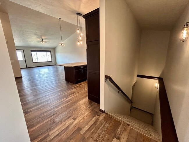 Photo - Gorgeous 4 Bedroom 2.5 Bathroom with Fenced Yard!