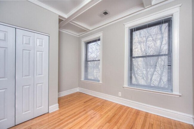 Photo - Beautiful 3 Bed 2 Bath in the Edgewater area Unidad 1