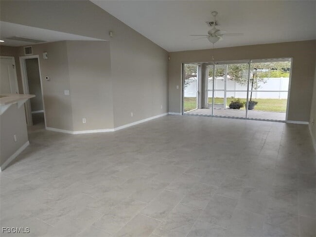 Photo - 1719 SW 2nd Pl