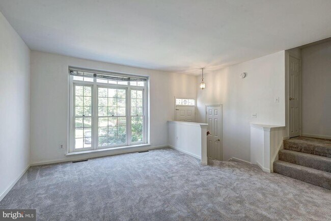 Photo - 46911 Rabbitrun Terrace