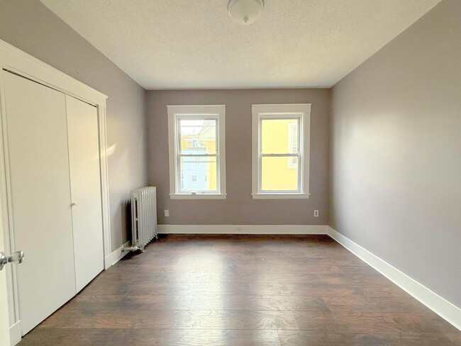 Photo - 196 Sherman St Unit 1