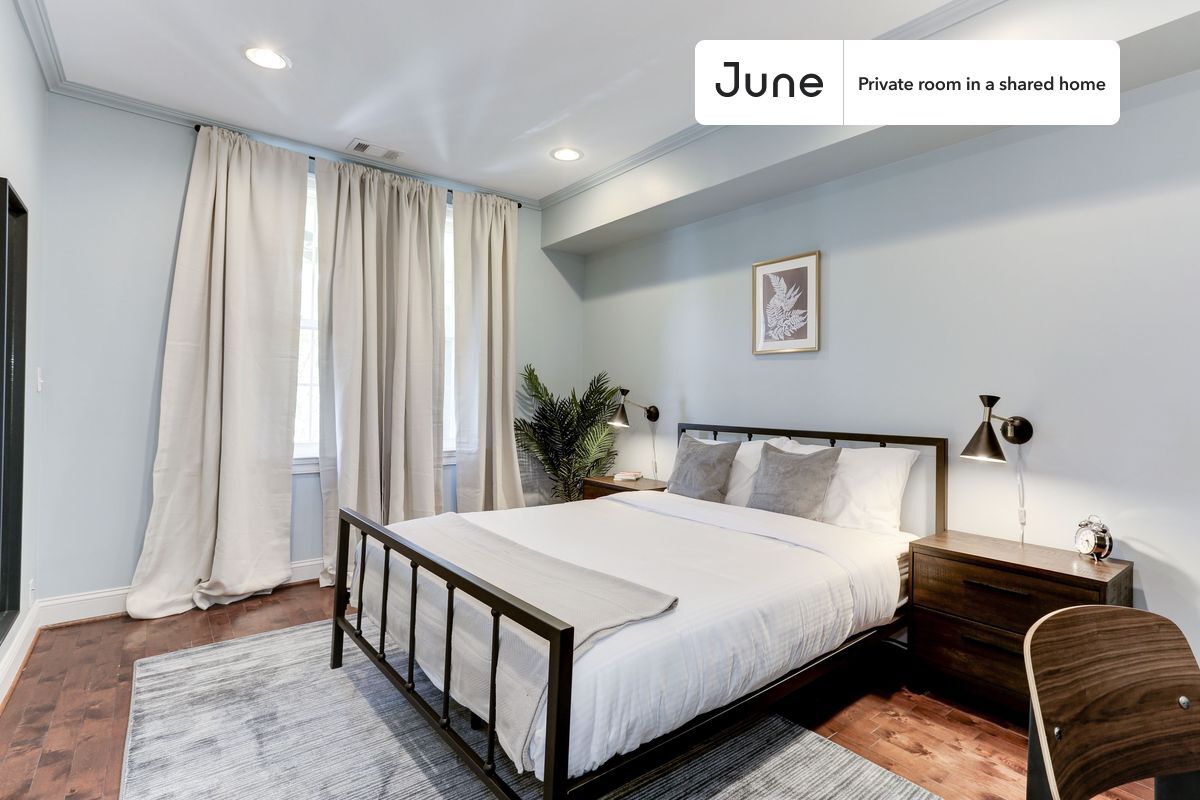 Private bedroom in 5 bed/3.5 bath Home - Private bedroom in 5 bed/3.5 bath Home