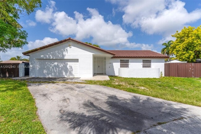 Building Photo - 26222 SW 133rd Ct
